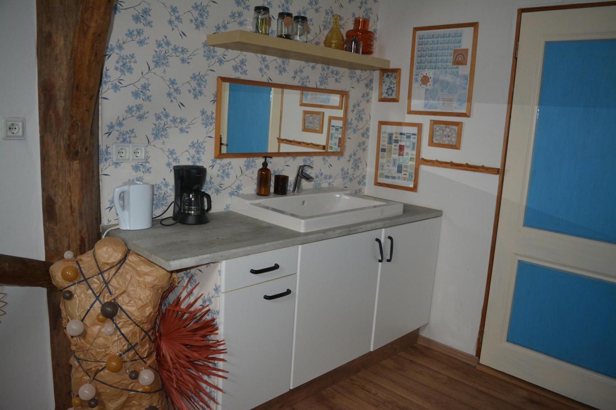 Tintaglia, betaalbaar en gastvrij Bed and Breakfast Stadskanaal Exteriör bild